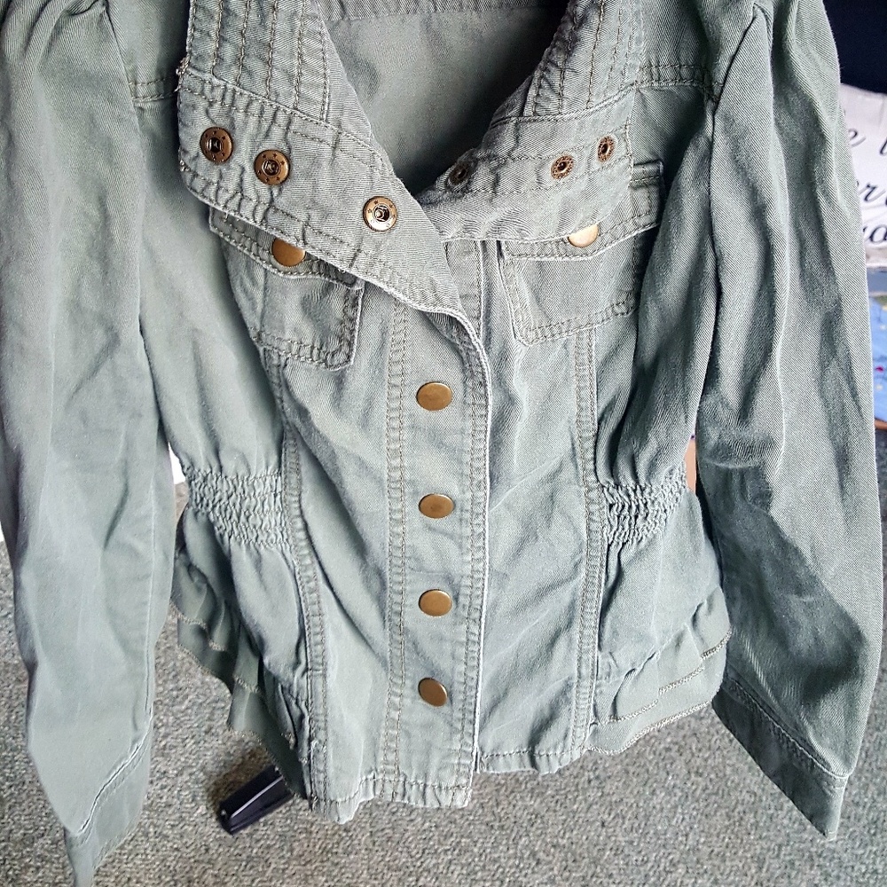 Jacket - Picture 2 of 3
